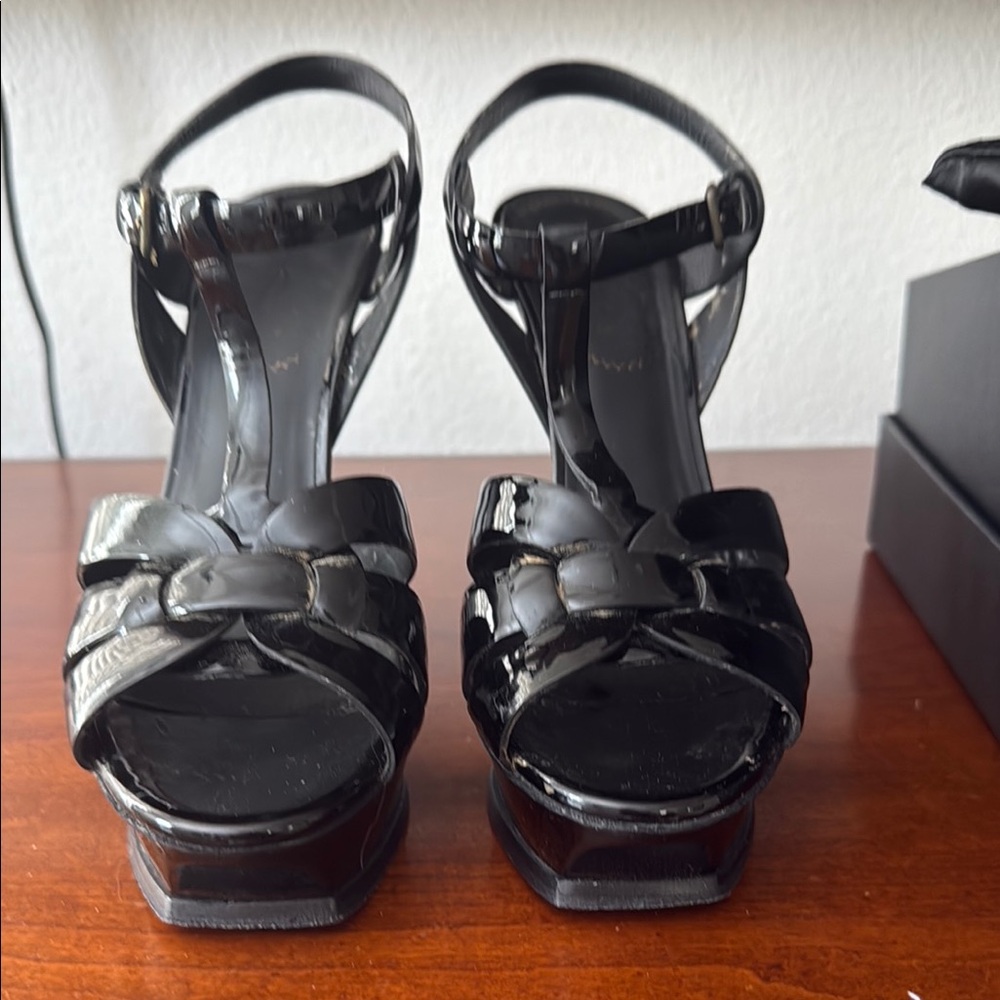 Saint Laurent Black Patent Heels with T-Strap Design